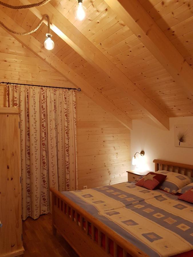 Appartamento Auszeit Almhaus Schmalzbauer Sankt Andrä Esterno foto